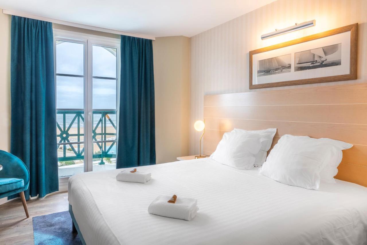SOWELL HOTELS Le Beach Trouville-sur-Mer Exterior foto
