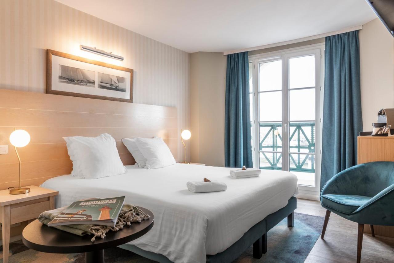 SOWELL HOTELS Le Beach Trouville-sur-Mer Exterior foto