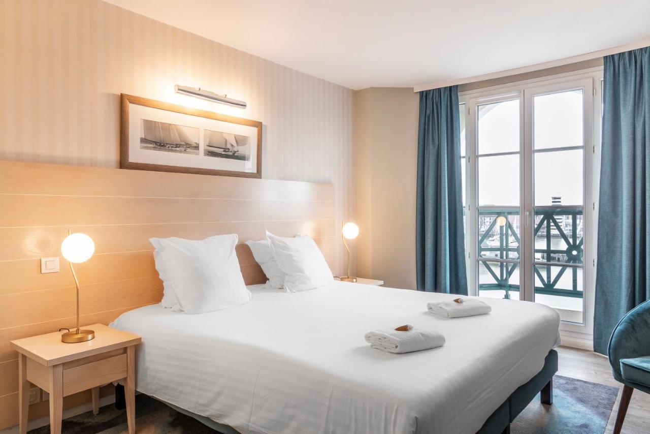 SOWELL HOTELS Le Beach Trouville-sur-Mer Exterior foto