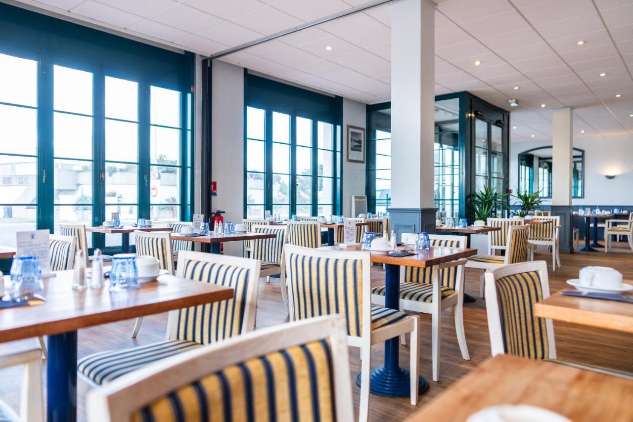 SOWELL HOTELS Le Beach Trouville-sur-Mer Exterior foto